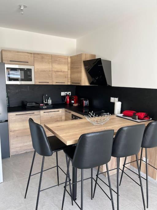 Superbe Appartement Neuf Aucalme Saint-Mandrier-sur-Mer Esterno foto