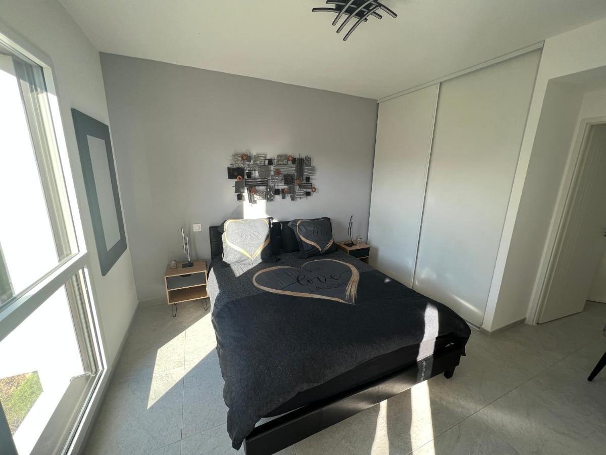 Superbe Appartement Neuf Aucalme Saint-Mandrier-sur-Mer Esterno foto